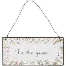 Load image into Gallery viewer, TARGA DECORATIVA IN METALLO &quot;IN THE GARDEN&quot;
